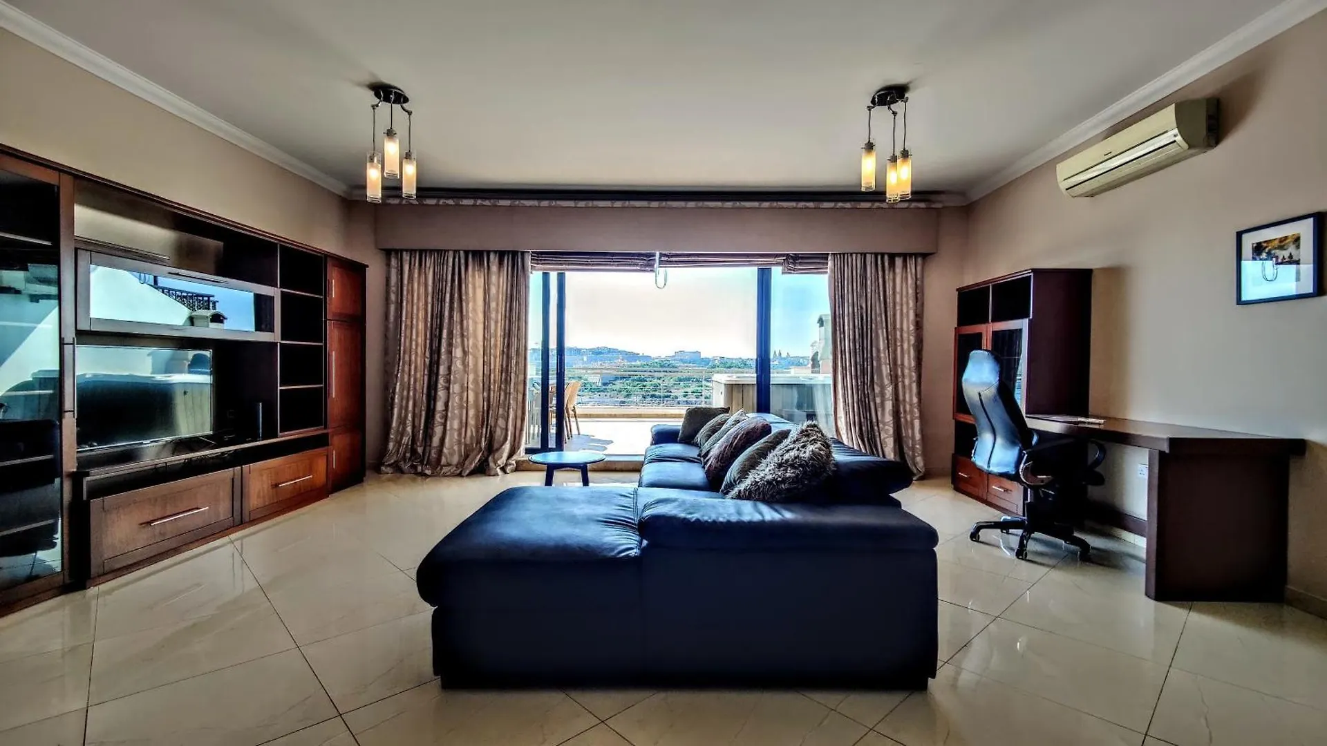 Magic Sea Views& Jacuzzi Holiday Apartment Sliema 0*,  Malta