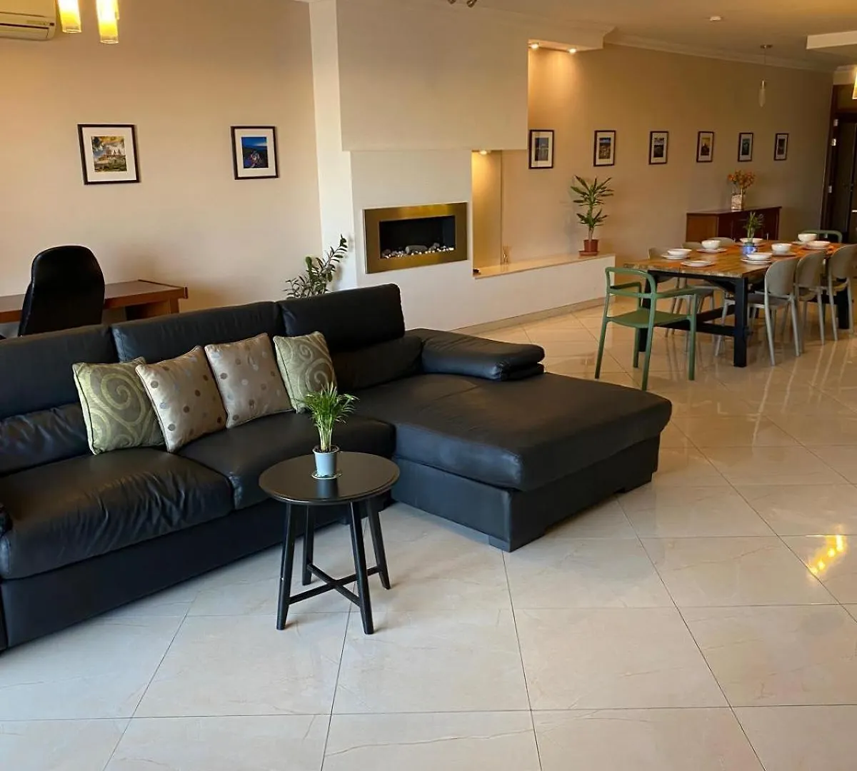 Magic Sea Views& Jacuzzi Holiday Apartment Sliema