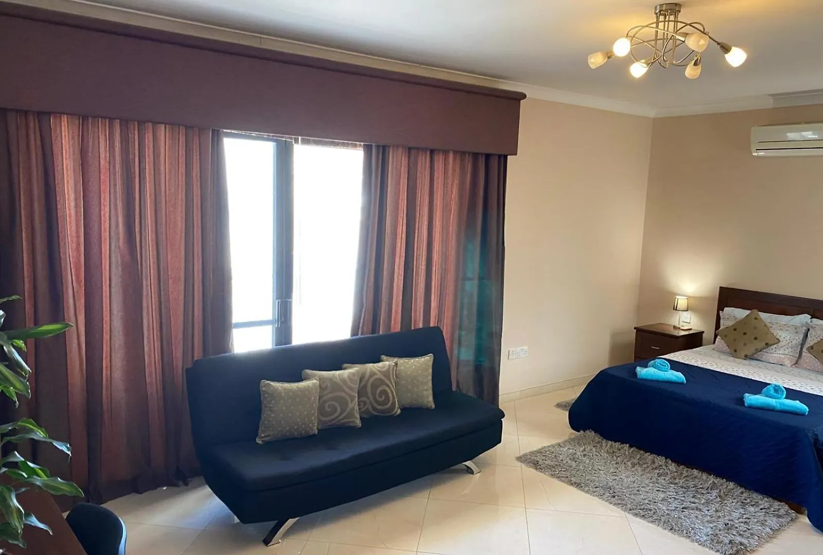 Magic Sea Views& Jacuzzi Holiday Apartment Sliema