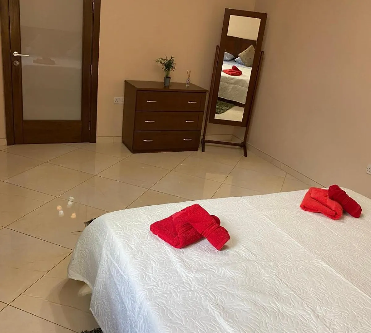Magic Sea Views& Jacuzzi Holiday Apartment Sliema Malta