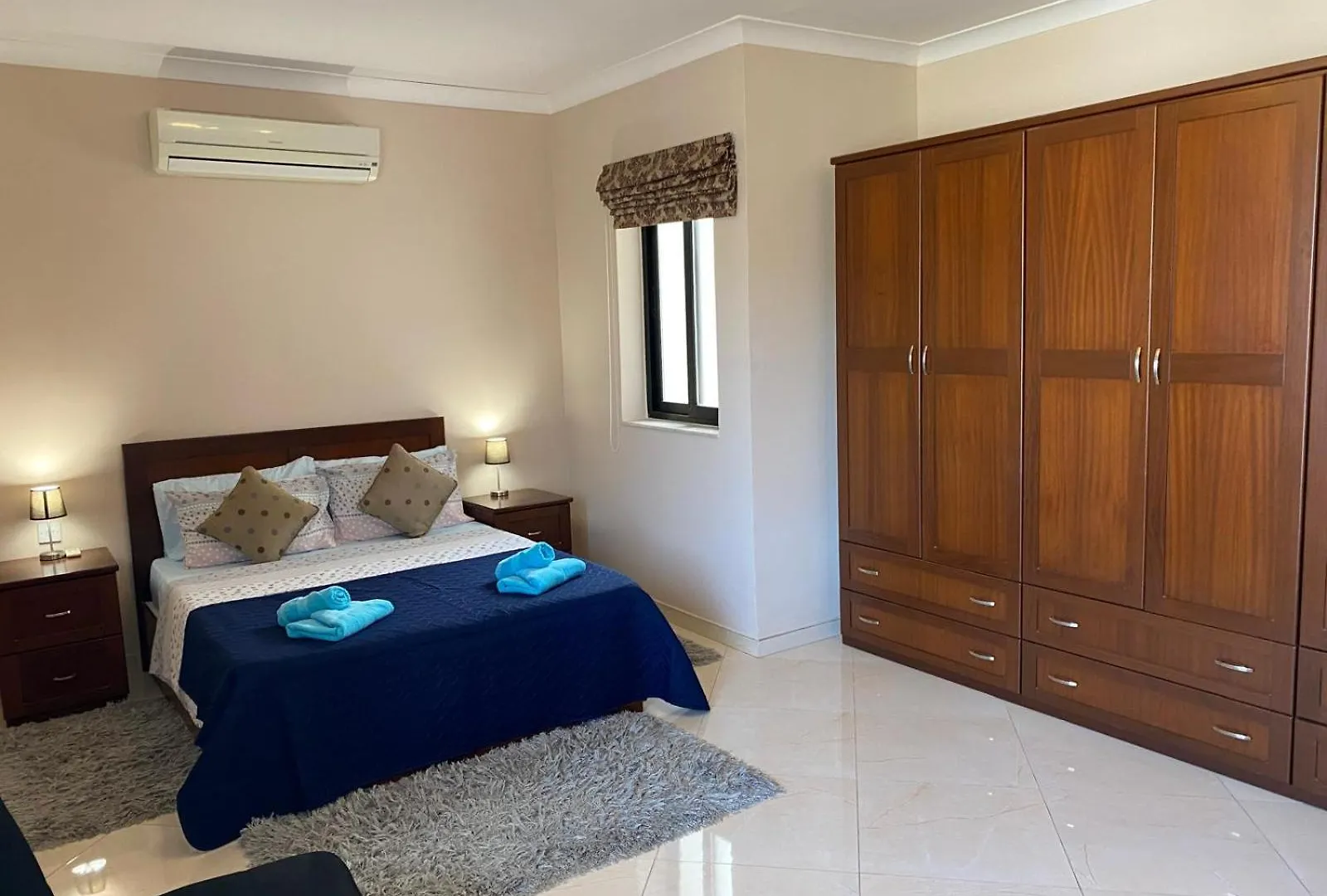 Magic Sea Views& Jacuzzi Holiday Apartment Sliema